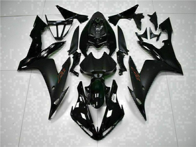 2004-2006 Black Yamaha YZF R1 Motorbike Fairings UK 2004-2006 Black Yamaha YZF R1 Motorbike Fairings UK