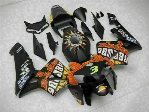 2005-2006 Black Honda CBR600RR Motorbike Fairing UK 2005-2006 Black Honda CBR600RR Motorbike Fairing UK