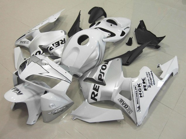 2005-2006 Repsol White Silver Honda CBR600RR Bike Fairing Kit UK 2005-2006 Repsol White Silver Honda CBR600RR Bike Fairing Kit UK
