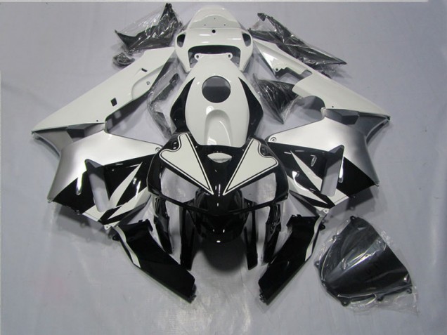 2005-2006 Black White Honda CBR600RR Motorcycle Fairings UK 2005-2006 Black White Honda CBR600RR Motorcycle Fairings UK