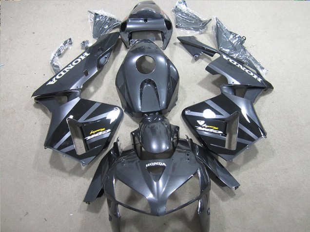 2005-2006 Black Honda CBR600RR Motorcycle Fairings UK 2005-2006 Black Honda CBR600RR Motorcycle Fairings UK