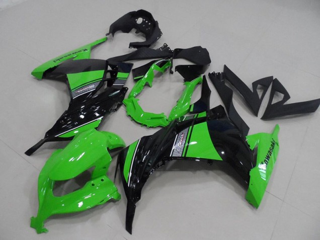 2013-2016 Black Green Kawasaki ZX300R Moto Fairings UK