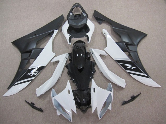 2006-2007 White Black Yamaha YZF R6 Motor Bike Fairings UK